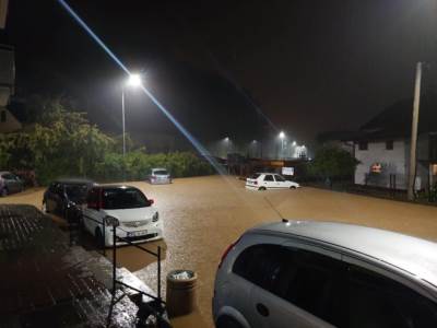  Laktaši se bore sa poplavama: Vanredno stanje nakon obilnih padavina 