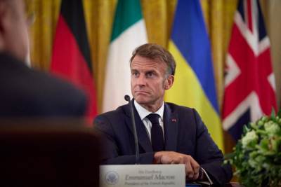  Makron optužio Ruse za širenje laži o stjenicama 