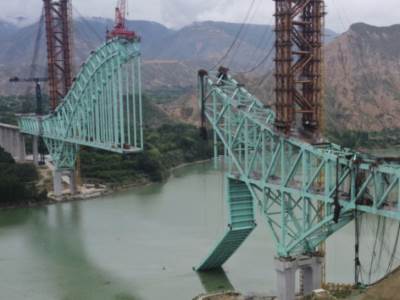  Urušio se kineski most u izgradnji: Poginulo 12 radnika 