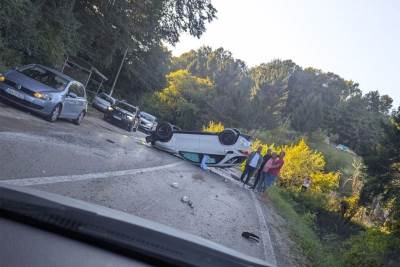 Prevrnuo se automobil na putu Banjaluka - Bronzani Majdan 