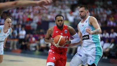  Poljska savladala Sloveniju na Eurobasketu  