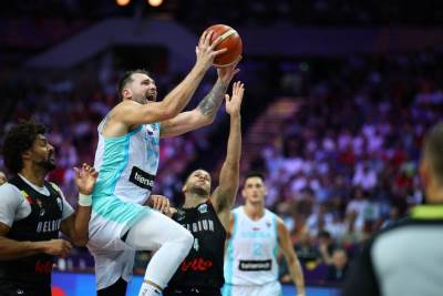  Slovenija pobijedila Belgiju tripl-dabl Luke Dončića 