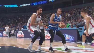  Vasa Micić dobio udarac na meču sa Češkom 