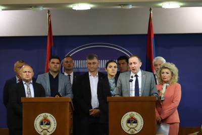  SDS i PDP bojkotovali ekspoze mandatara nove vlade RS 