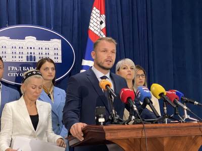  Stanivuković oslobođen optužbi za  nezakonito uvećanje plata saradnicima 