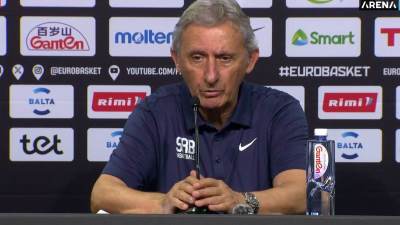  Svetislav  Pešić otkrio da je Aleksa htio nazad na teren 