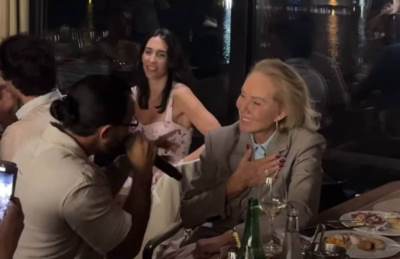  Lepa Brena proslavila rođenje Arije u društvu Miloša Teodosića 