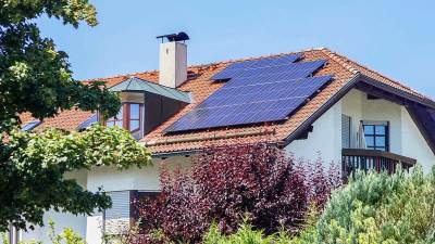  Novi materijal bi zauvijek mogao da promijeni solarne panele: Zadržava toplotu čak 1.000 puta duže 