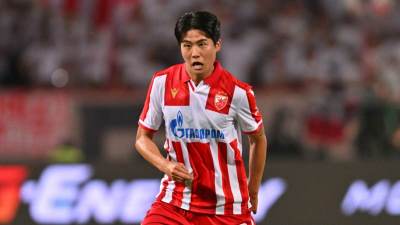  Seol htio da ode iz Crvene zvezde  