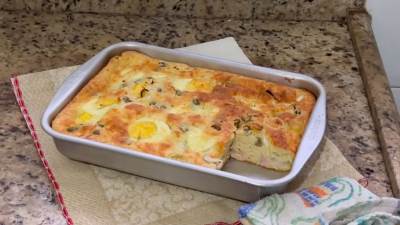  Pita bez kora sa kuvanim jajima i šunkom 