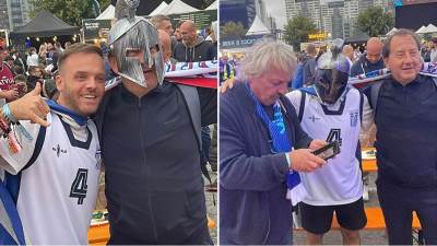  Navijači Srbije i Grčke zajedno navijaju na Eurobasketu protiv Turske 