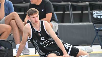  Uroš Danilović potpisao prvi ugovor za KK Partizan 