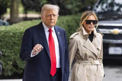  Tramp i Melanija sletjeli u Veliku Britaniju 