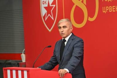  Boško Đurovski pao u nesvijest na komemoraciji Dejana Milovanovića 