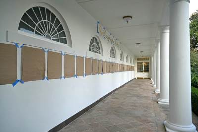  tramp umjesto bajdenove slike stavio autopen 