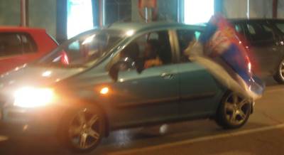  Kolonama automobila uz sirene i srpske zastave proslavljeni su sportski uspjesi košarkašica i vaterp 