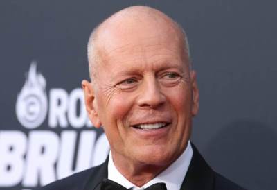  Koje je pravo ime Brusa Vilisa? 