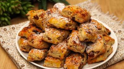  recept za Pogačice sa orasima i suvim grožđem 