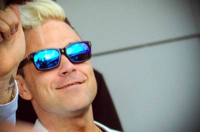  robi vilijams ima turetov sindrom 