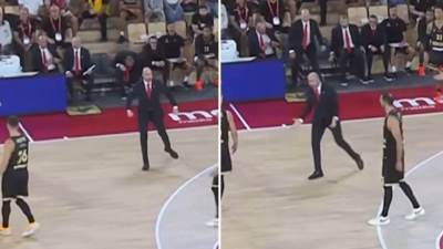  Vasilis Spanulis ušao na teren 