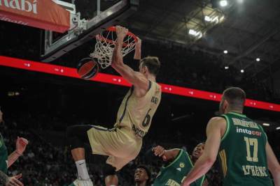  Evroliga Barselona pobijedila Panatinaikos u Atini  