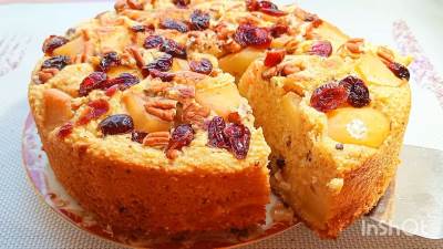  recept za kolač sa suvim voćem i jabukama 