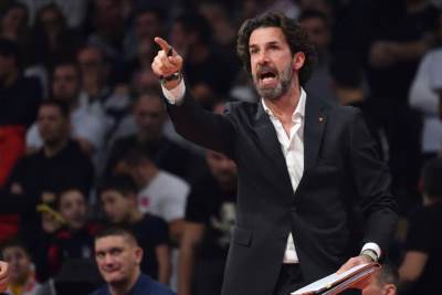  Tomislav Tomović vodi Crvenu zvezdu protiv Fenerbahčea 