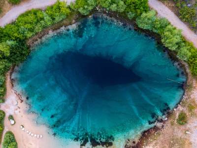  Otkrijte Oko Zemlje: Najmističnije mjesto u Hrvatskoj koje oduzima dah 