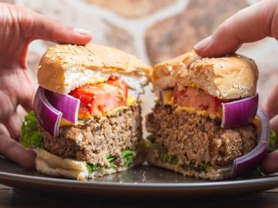 EU odlučila da biljni burgeri više ne smeju da se zovu mesnim imenima 