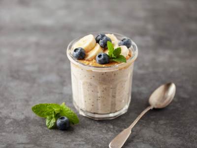  recept za zdravu zobenu kašu s voćem 