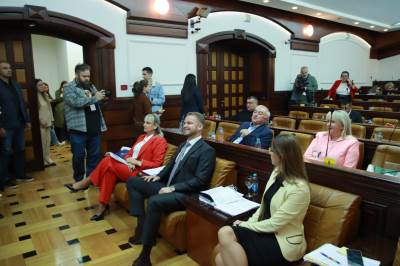  Počela vanredna sjednica Skupštine Banjaluka 