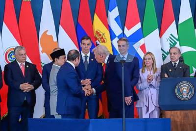  trampova parada neprijatnosti u egiptu 