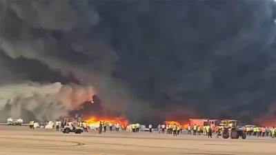  Požar na aerodromu u Bangladešu 