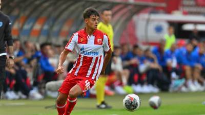  Luka Zarić u omladinskom timu Zvezde za Ligu šampiona 