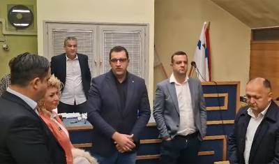   Narodni poslanici i mještani izbačeni sa sjednice SO Ugljevik 
