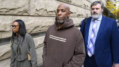  Čonsi Bilaps dukserica sa porukom 