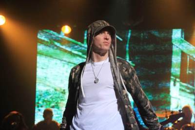  Eminem tuži australijski brend Swim Shady 