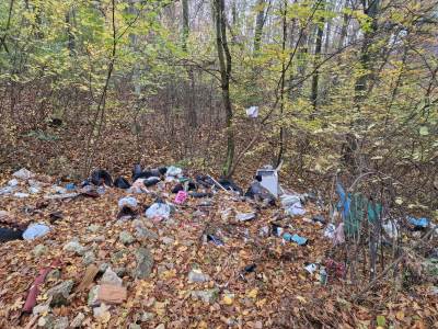  Smeće na Trebeviću 