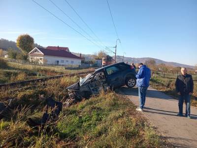  Auto podletilo pod voz u MZ Vranjak 