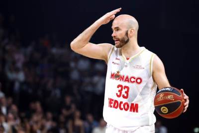  Nik Kalates odradio prvi trening sa Partizanom 