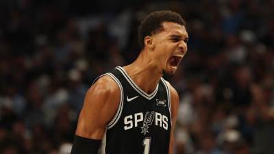  viktor vembanjama odigrao istorijsku utakmicu u nba 