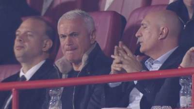  Zvezdan Terzić napustio svečanu ložu na utakmici Vojvodina Crvena zvezda 