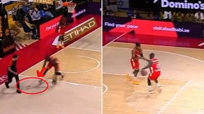  Kodi Miler Mekintajer pronašao naočare Čime Monekea na parketu 