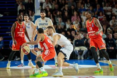  Crvena zvezda poražena od Spartaka iz Subotice 