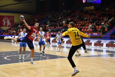  Rk Borac deklasirao RK Leotar 