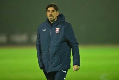  Veljko Paunović odradio prvi trening kao selektor Srbije 