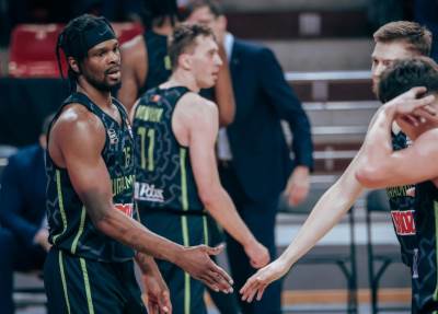  Vinlajn basket kup Uralmaš pobijedio Igokeu 