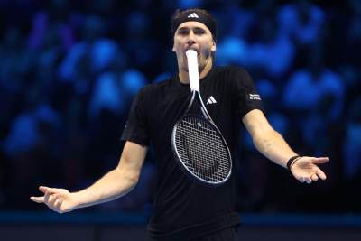  Saša Zverev pokušao da pojede reket  