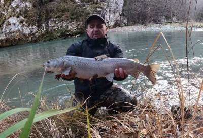  U Foči ulovljeno 17 mladica, rekordna duga preko metar 