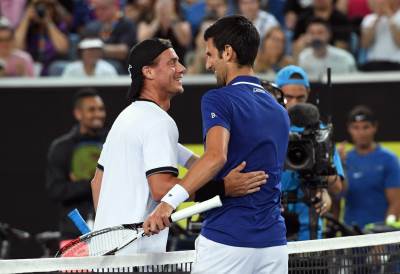  Lejton Hjuit ponovo na terenu  